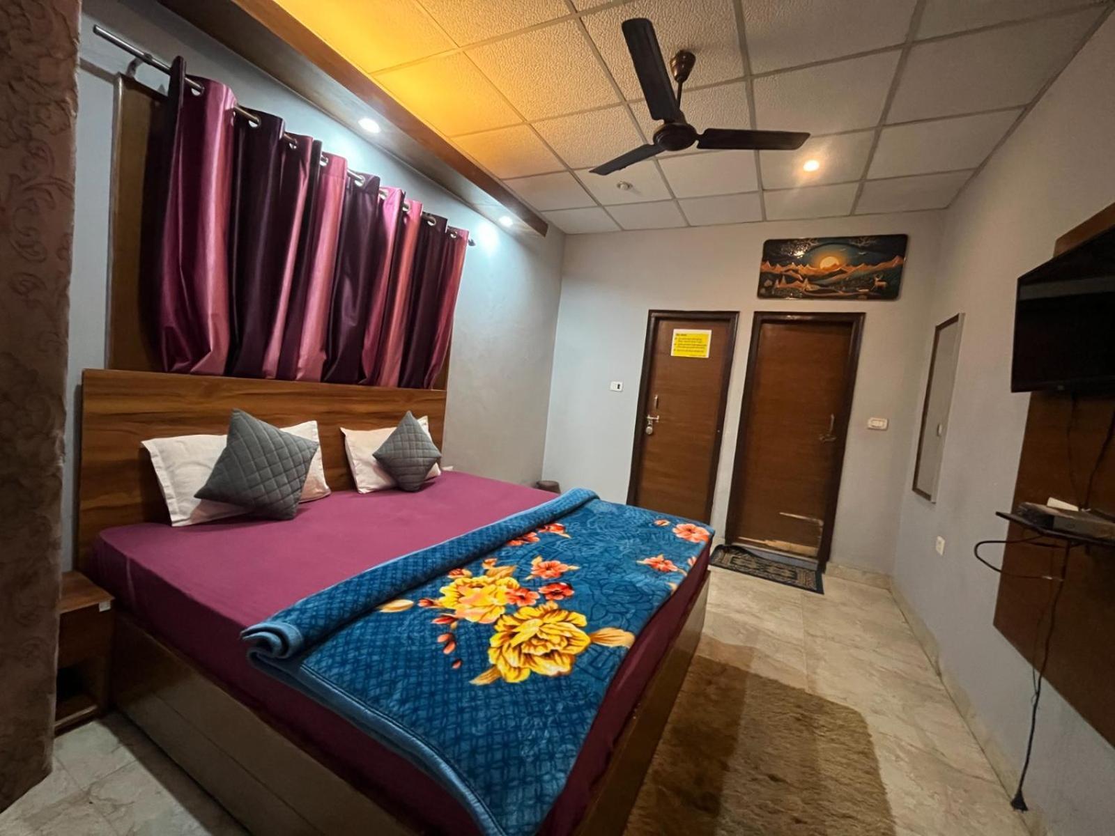 Royal Hill Inn Mussoorie Exterior photo
